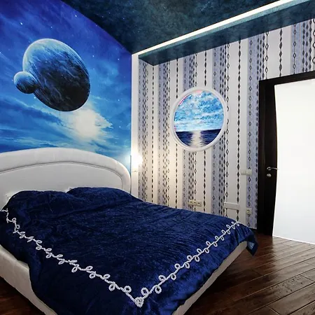 Apartment Sea In The Palm Of Your Hand *