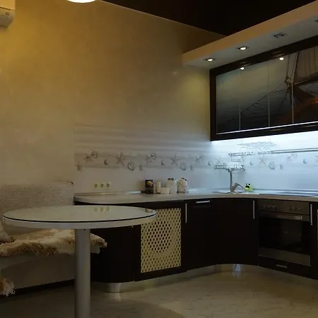 Apartment Sea In The Palm Of Your Hand